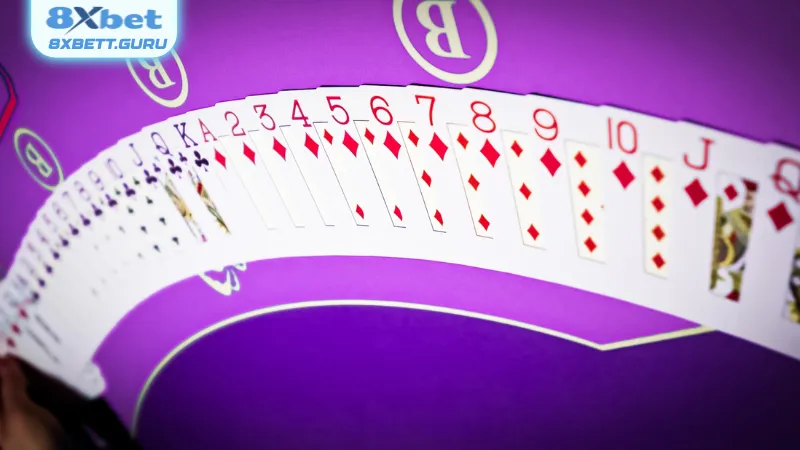 Hướng dẫn cách để chơi game bài tại 8xbet thành công